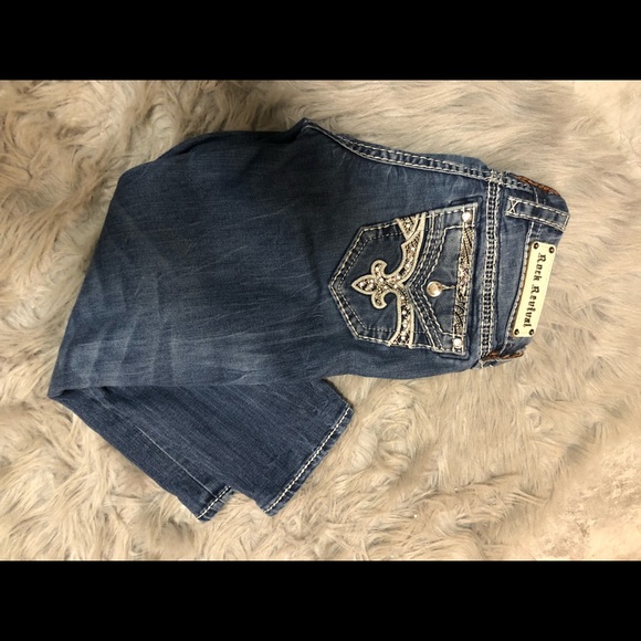 Rock Revival Jeans 👖 - Picture 2 of 7
